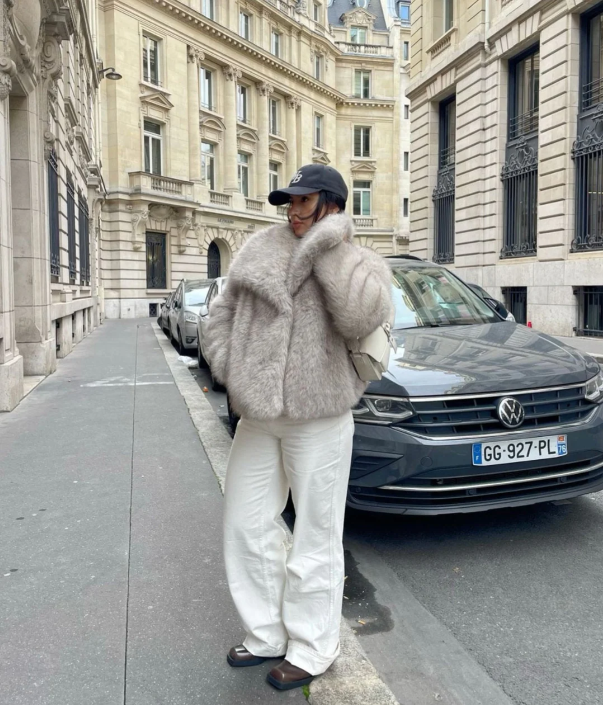 Manteau avec Col Oversize pour Femme | Idéal pour l’Hiver et les Occasions Spéciales