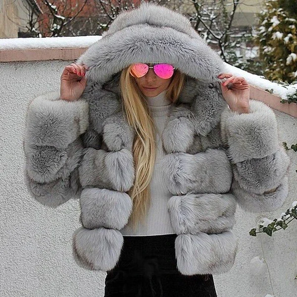 Veste à Capuche avec Finition Imitation Fourrure pour Femmes | Idéale pour l’Hiver