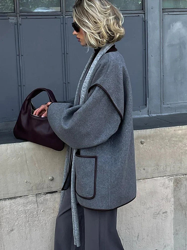 Veste à Ceinture et Col V pour Femme | Idéale pour l’Automne et l’Hiver