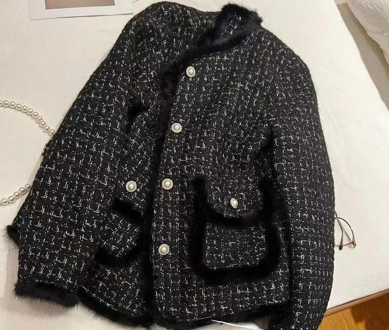 Manteau d’Hiver Long avec Coupe Ajustée et Fermeture à Boutons pour Femme | Idéal pour Temps Froid