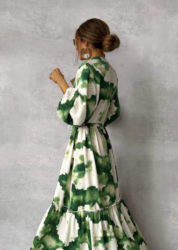 Robe Longue Verte avec Manches Longues et Col en V pour Femme | Idéale pour les Événements du Soir