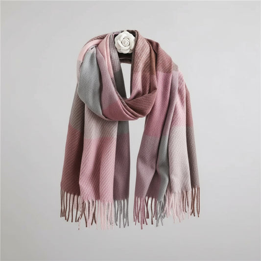 Écharpe à Carreaux Longue pour Femme | Idéale pour la Saison Froide