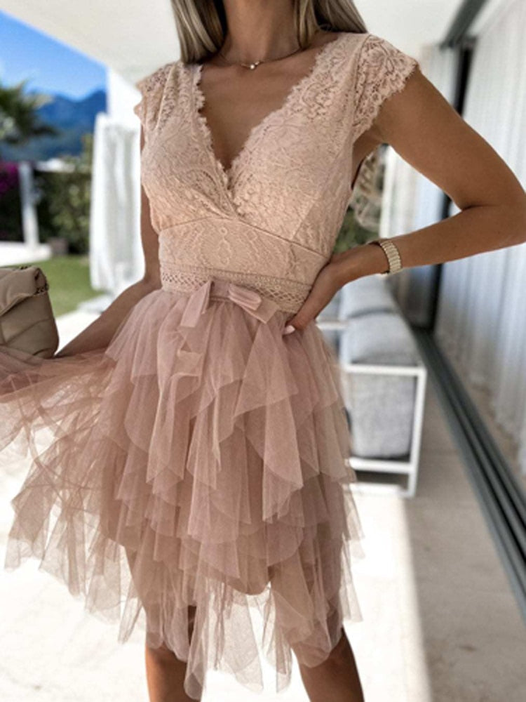 Robe de Cocktail avec Détails Froncés pour Femmes | Idéale pour les Cérémonies et Soirées