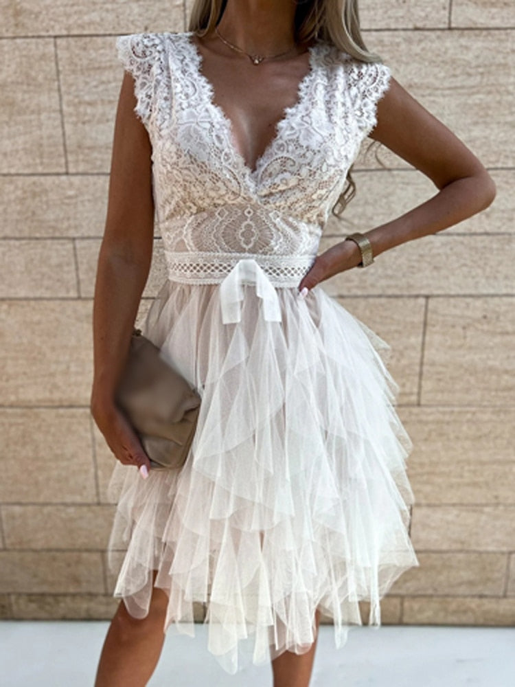 Robe de Cocktail avec Détails Froncés pour Femmes | Idéale pour les Cérémonies et Soirées
