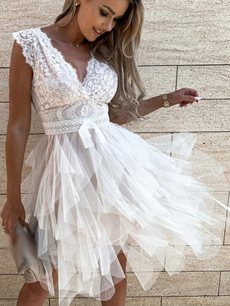 Robe de Cocktail avec Détails Froncés pour Femmes | Idéale pour les Cérémonies et Soirées