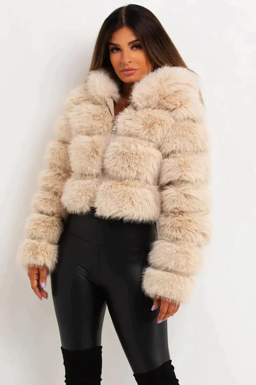 Manteau Court avec Ceinture pour Femme | Idéal pour l’Hiver
