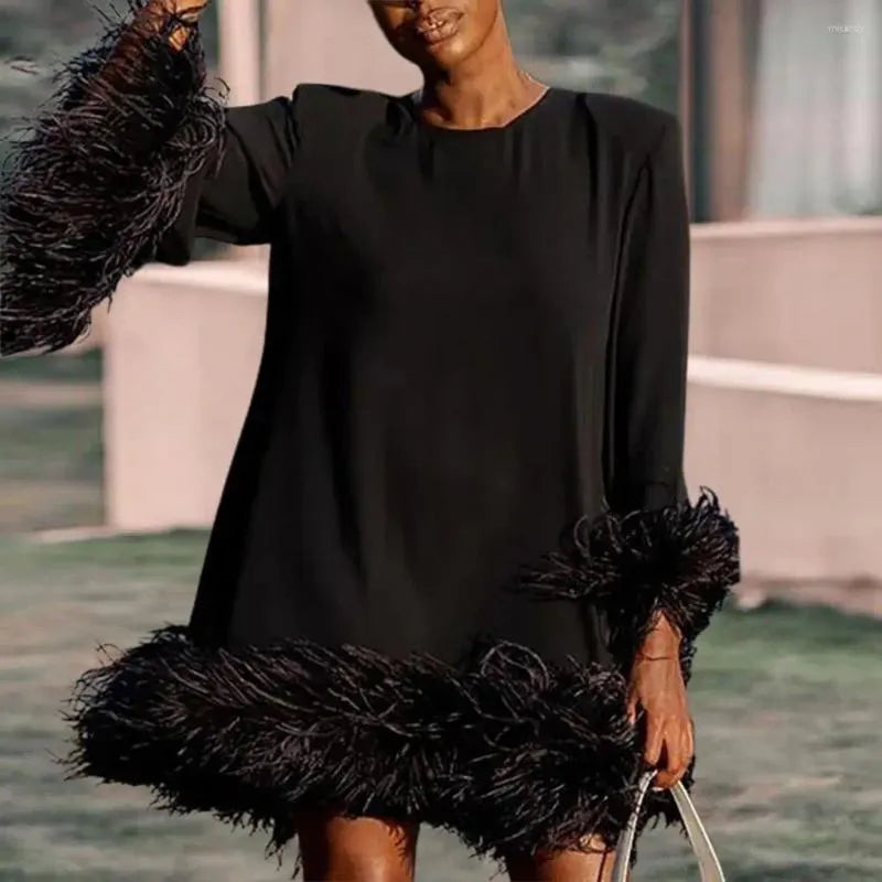 Robe Avec Manches Longues Et Bordures Décoratives Pour Femmes | Adaptée Aux Tenues Quotidiennes