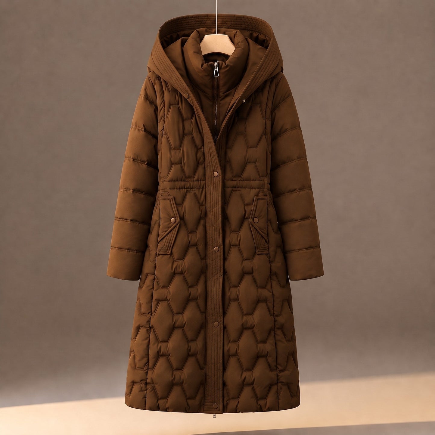 Manteau long à capuche matelassée pour femmes