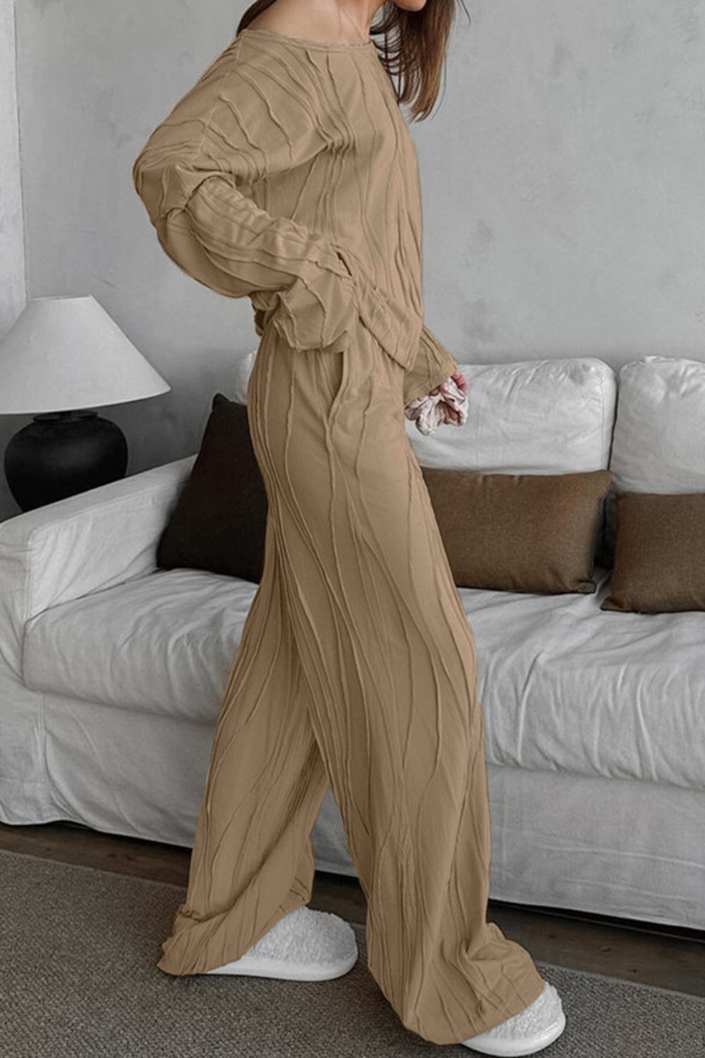 Ensemble Deux Pièces avec Haut à Manches Longues Épaules Tombantes et Pantalon Coordonné pour Femme | Idéal pour un Usage Quotidien