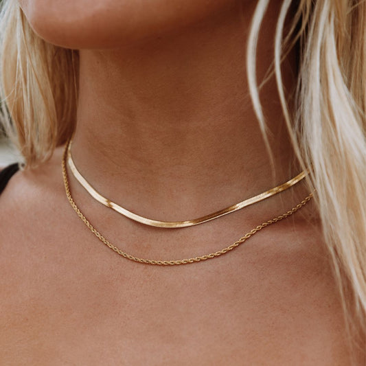 Collier Superposé À Double Chaîne pour Femme | Idéal pour Les Tenues Quotidiennes