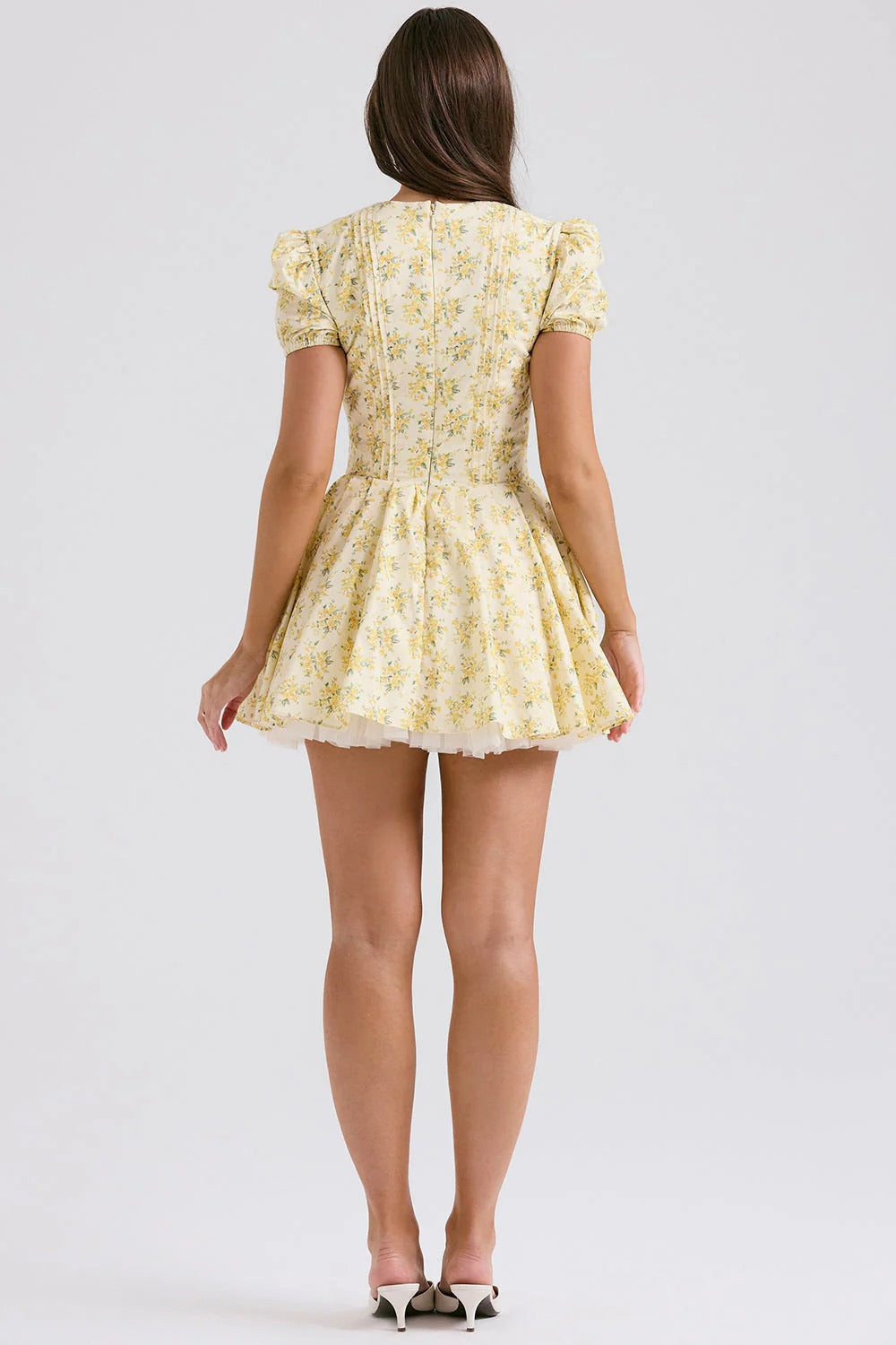 Robe Courte à Imprimé Floral et Col en V pour Femme | Idéale pour le Printemps ou les Journées Décontractées