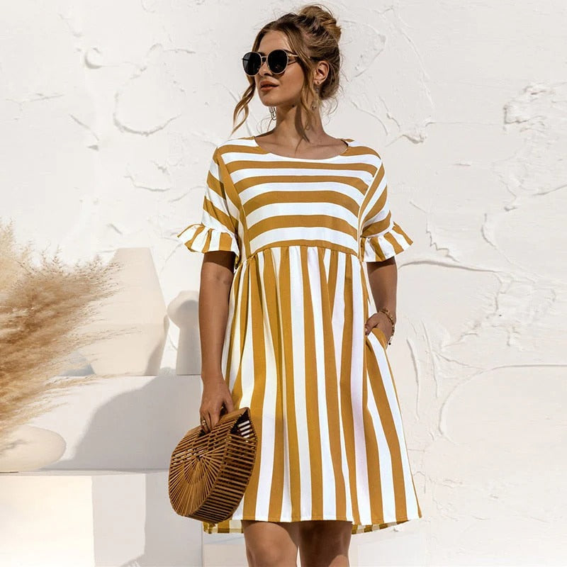 Robe Rayée à Coupe Droite pour Femme | Idéale pour le Printemps et les Sorties Décontractées