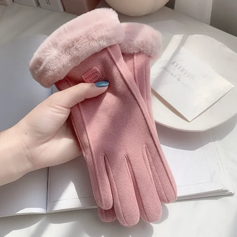 Gants d’Hiver avec Détail en Forme de Cœur pour Femme | Idéals pour les Journées Froides