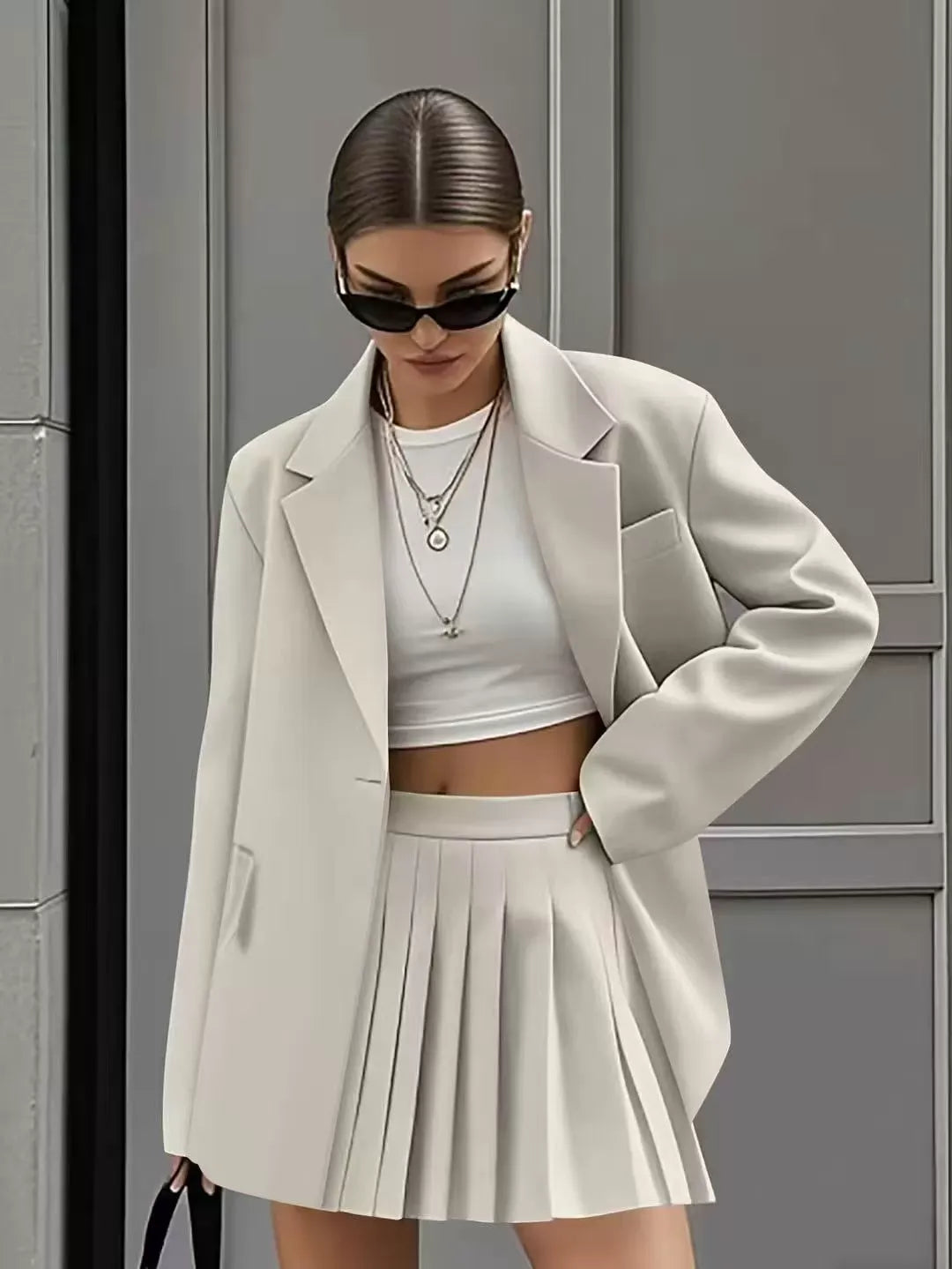 Ensemble avec Blazer Ample Et Jupe Plissée Taille Haute pour Femme | Idéal pour Printemps Et Été