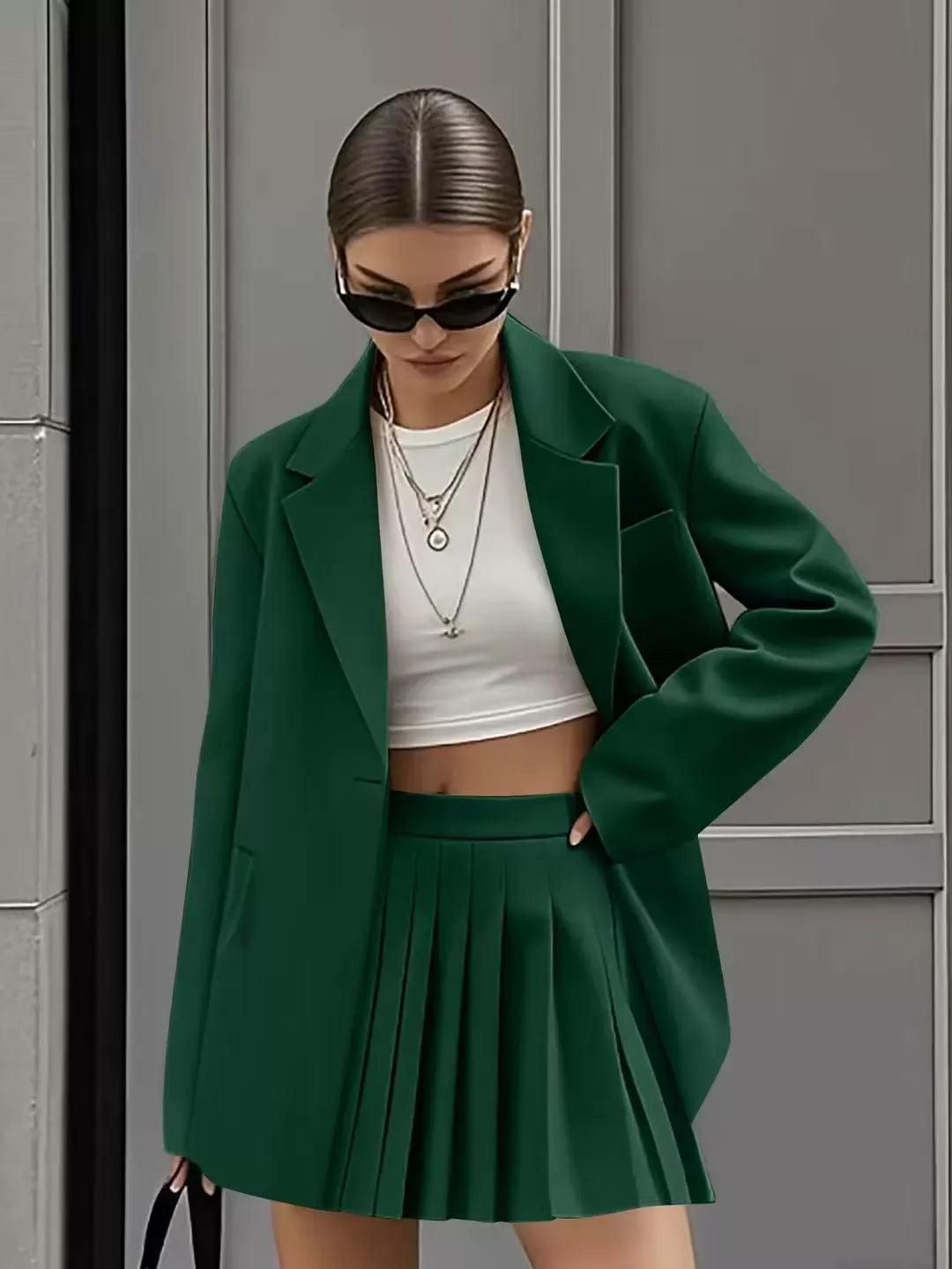 Ensemble avec Blazer Ample Et Jupe Plissée Taille Haute pour Femme | Idéal pour Printemps Et Été