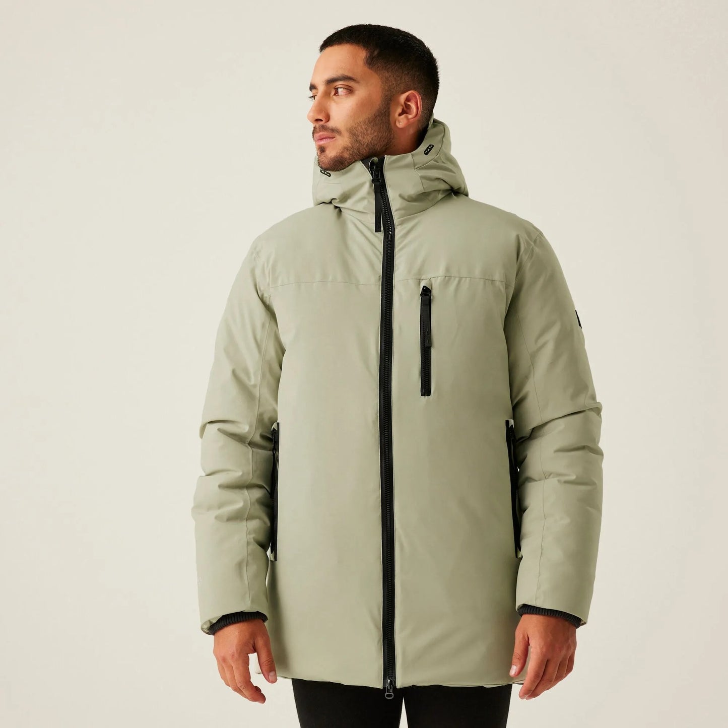 Veste Matelassée avec Capuche et Poches Zippées pour Homme | Idéale pour l’Hiver
