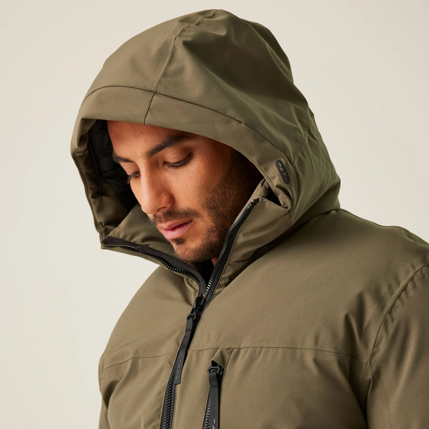Veste Matelassée avec Capuche et Poches Zippées pour Homme | Idéale pour l’Hiver