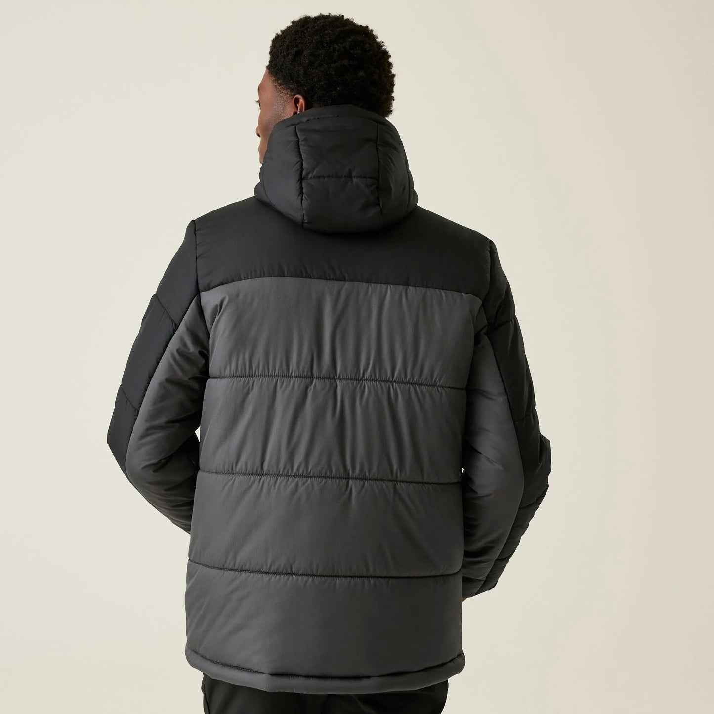 Veste Matelassée avec Fermeture Zippée et Ourlet Ajustable pour Homme | Idéale pour l’Hiver