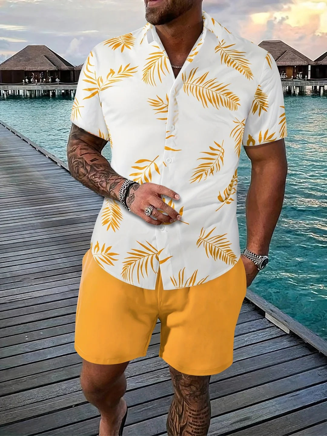 Ensemble Estival avec Chemise à Motif Feuilles et Short Beige Coordonné pour Homme | Idéal pour les Activités d’Été