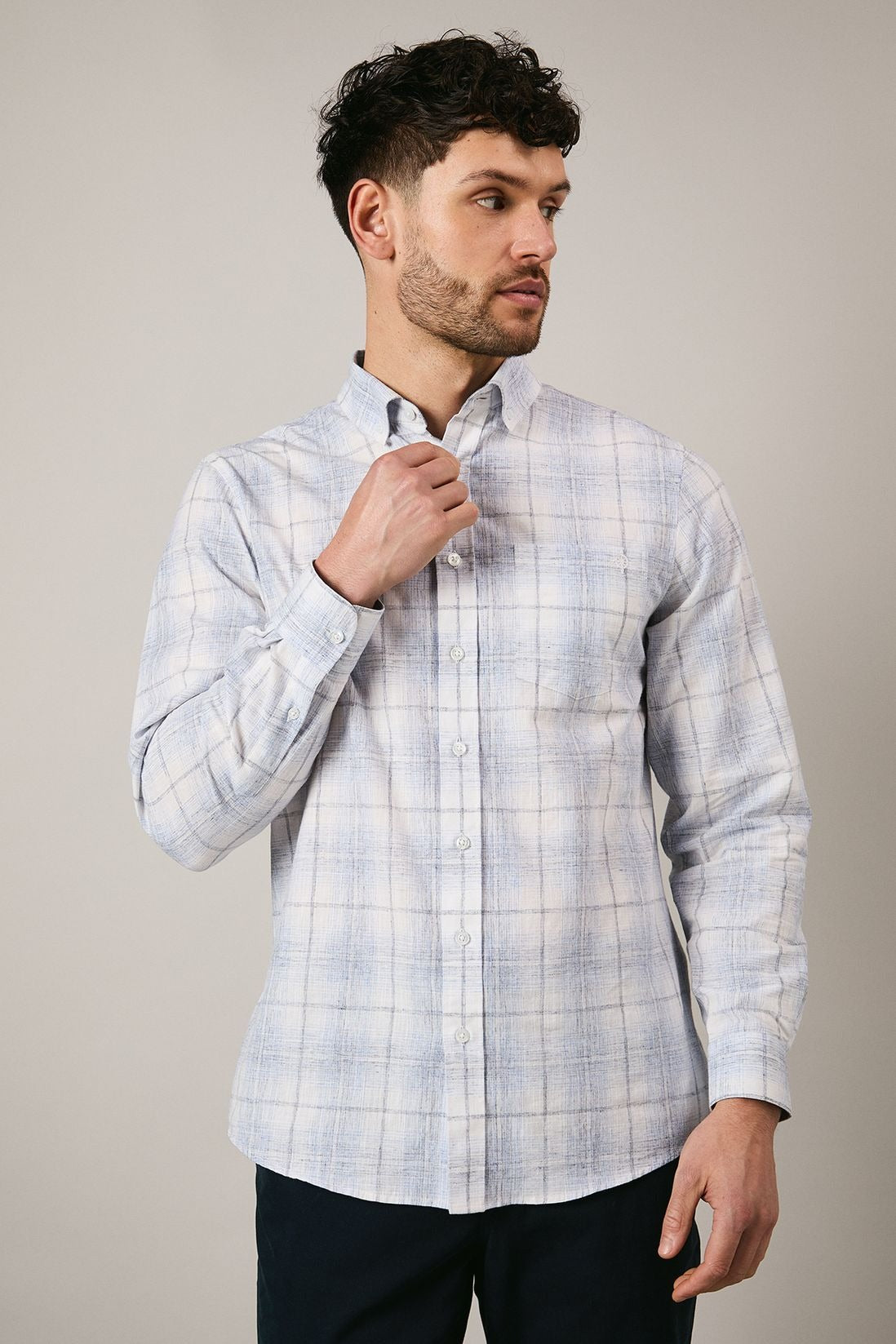 Chemise À Col Boutonné avec Motif À Carreaux Dégradé pour Homme | Idéale pour Un Usage Quotidien