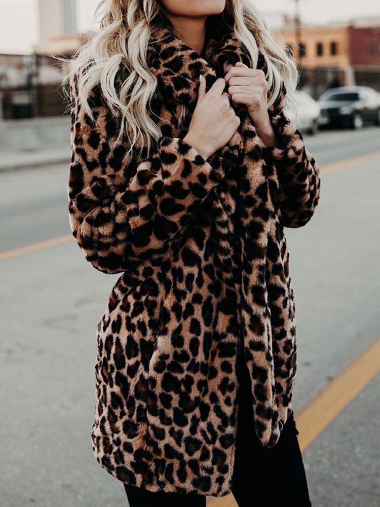 Veste d’Hiver à Motif Léopard avec Col Oversize pour Femmes | Idéale pour la Saison Froide