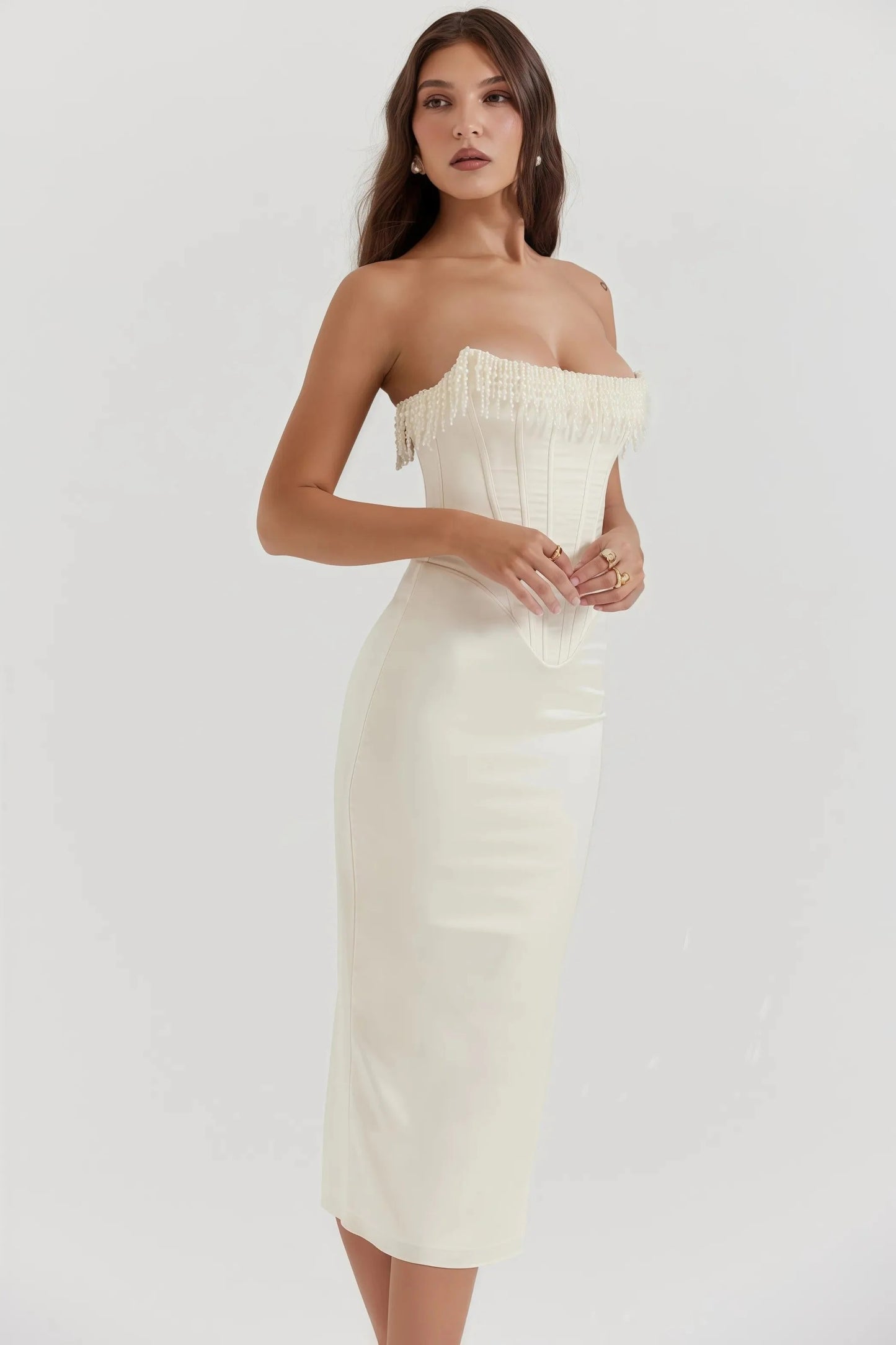 Robe Midi Sans Bretelles Couleur Crème pour Femme | Idéale pour l’Été ou les Événements