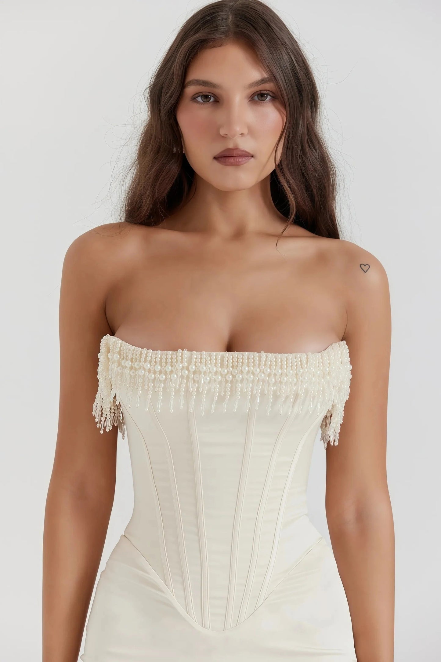 Robe Midi Sans Bretelles Couleur Crème pour Femme | Idéale pour l’Été ou les Événements