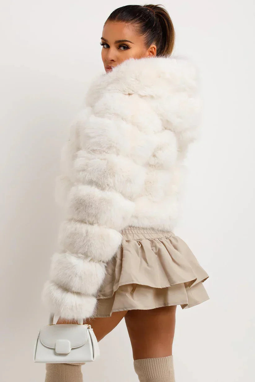 Manteau Court avec Ceinture pour Femme | Idéal pour l’Hiver