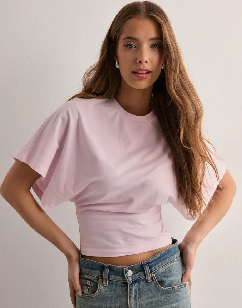 T-shirt à Manches Larges et Taille Ajustée pour Femme | Idéal pour un Usage Quotidien