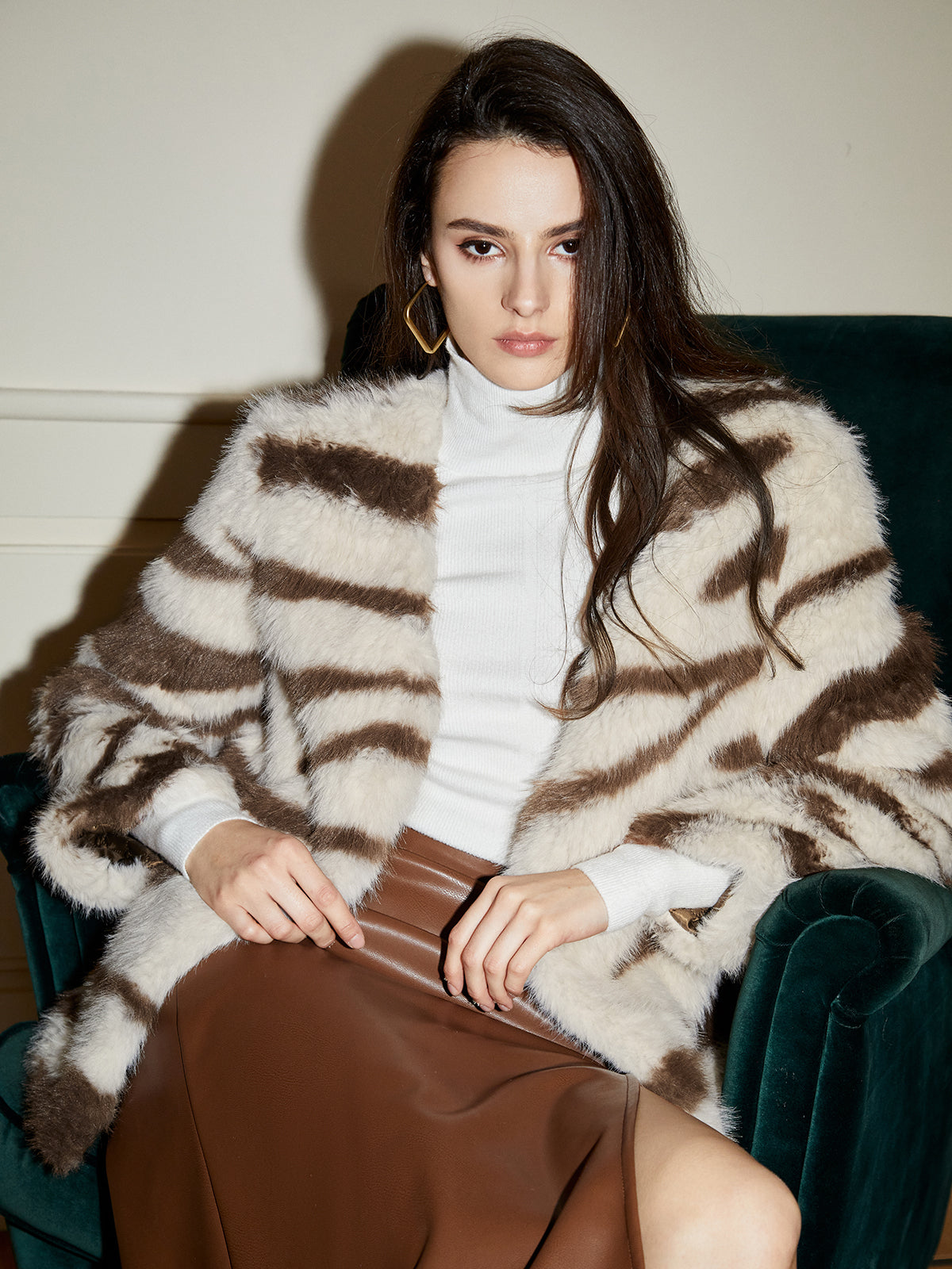 Manteau Long à Finition Texturée pour Femme | Idéal pour l’Automne et l’Hiver