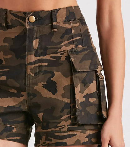 Short Camouflage avec Taille Haute et Poches Cargo pour Femmes | Idéal pour les Journées Décontractées