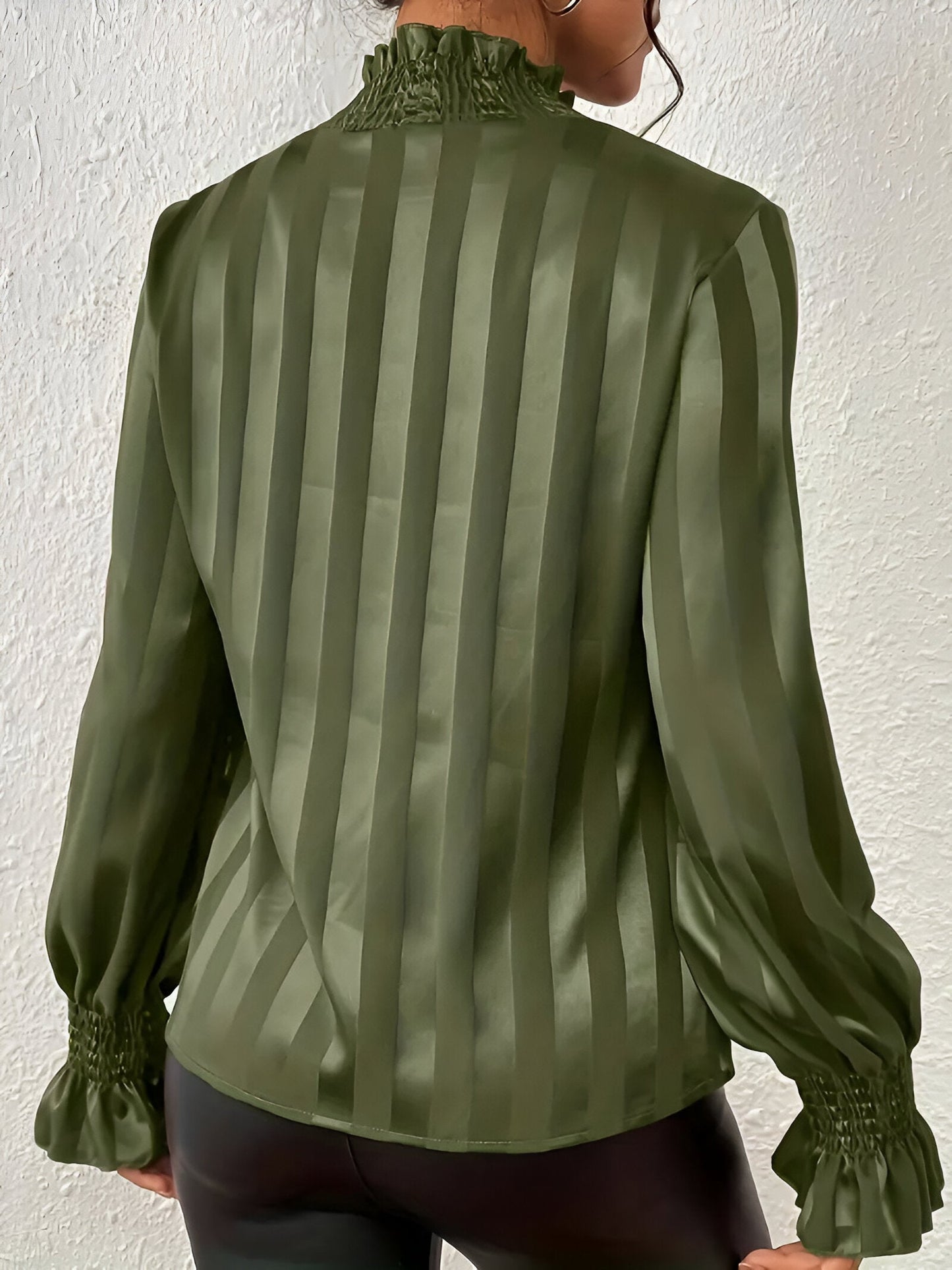 Blouse À Manches Longues Avec Design Plissé Pour Femme | Idéal Pour Les Occasions Quotidiennes Et Professionnelles