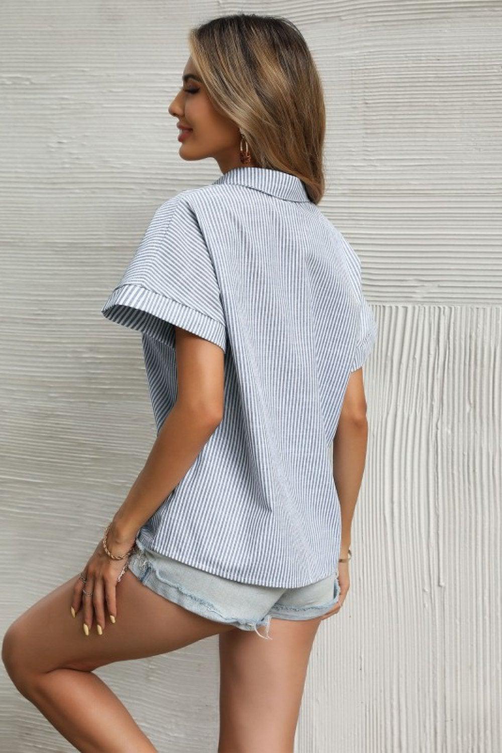 Blouse À Manches Courtes À Rayures Avec Col Classique Pour Femmes | Idéal Pour Usage Quotidien