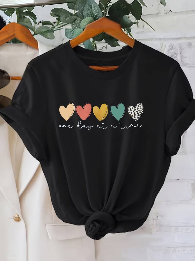 T-Shirt à Coupe Ample avec Motif de Cœurs Multicolores pour Femme | Idéal pour un Usage Quotidien