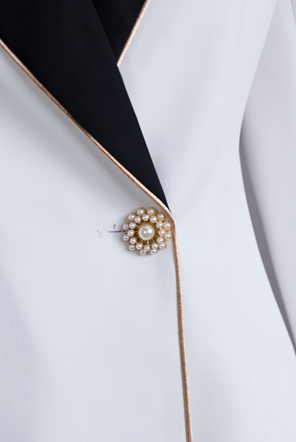 Blazer Cintré à Coupe Légèrement Ample pour Femme | Idéal pour Bureau et Occasions Casual
