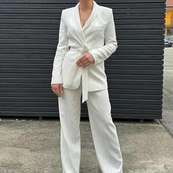 Ensemble Avec Blazer Ceinturé Et Pantalon Assorti Pour Femme | Idéal Pour La Mi-Saison Et Un Usage Quotidien