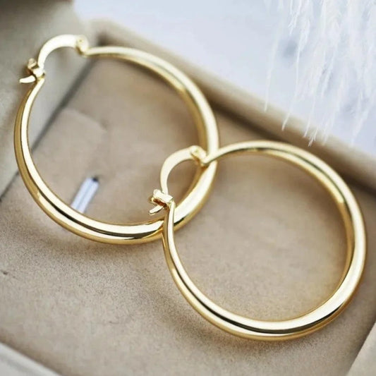 Grandes Boucles D’Oreilles Créoles Avec Finition Dorée Pour Femme | Idéales Pour Un Usage Quotidien Ou Des Occasions