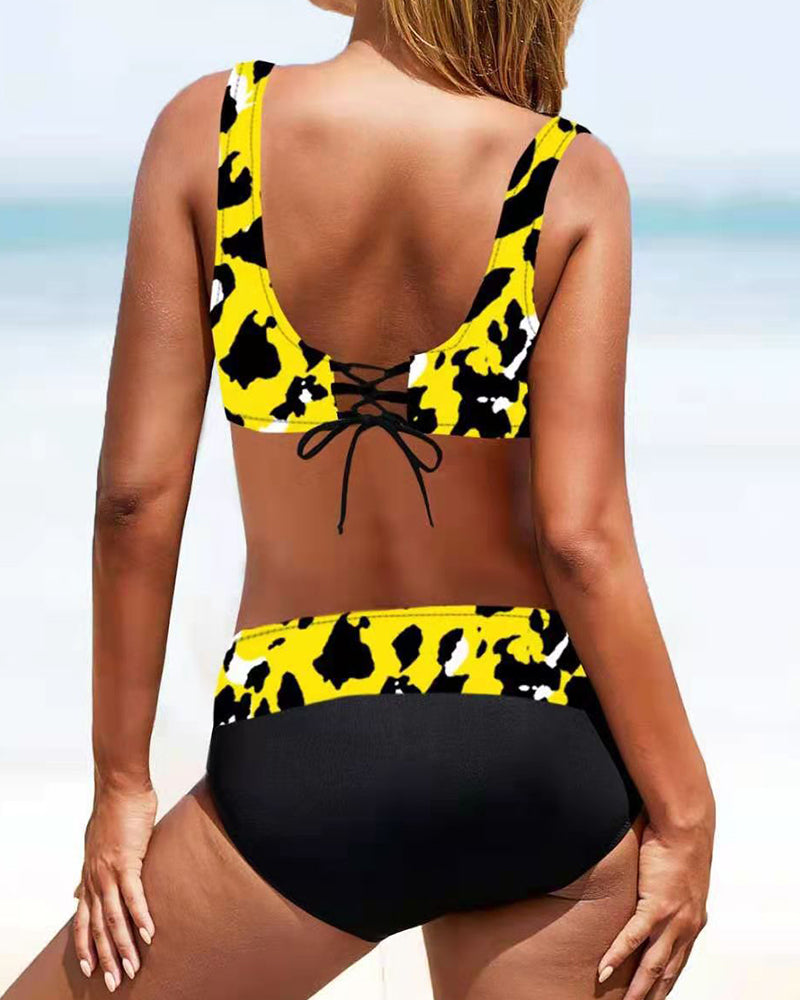 Ensemble Bikini Multicolore avec Coupe Classique pour Femme | Idéal pour l’Été