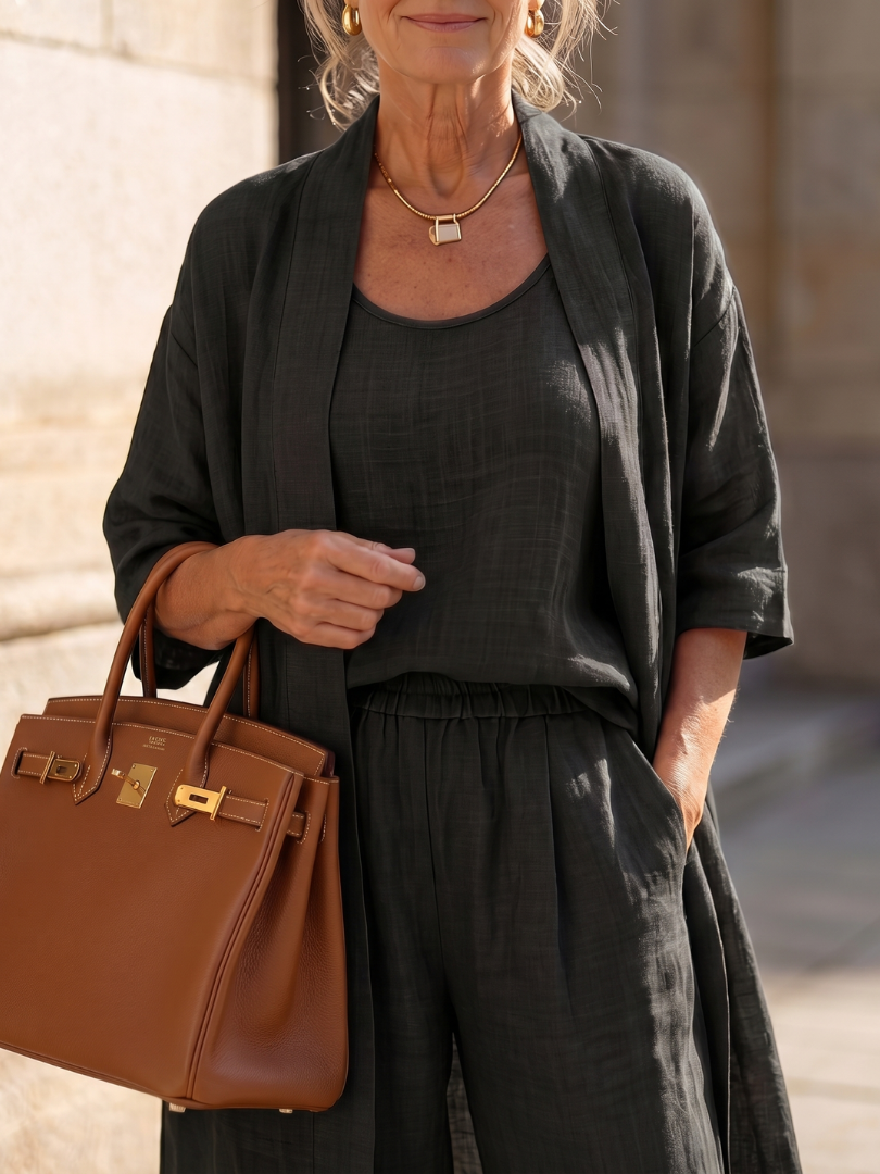 Ensemble trois pièces avec gilet ouvert pour femmes