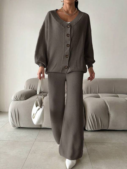 Ensemble Tricoté avec Col en V et Coupe Coordonnée pour Femme | Idéal pour Usage Quotidien