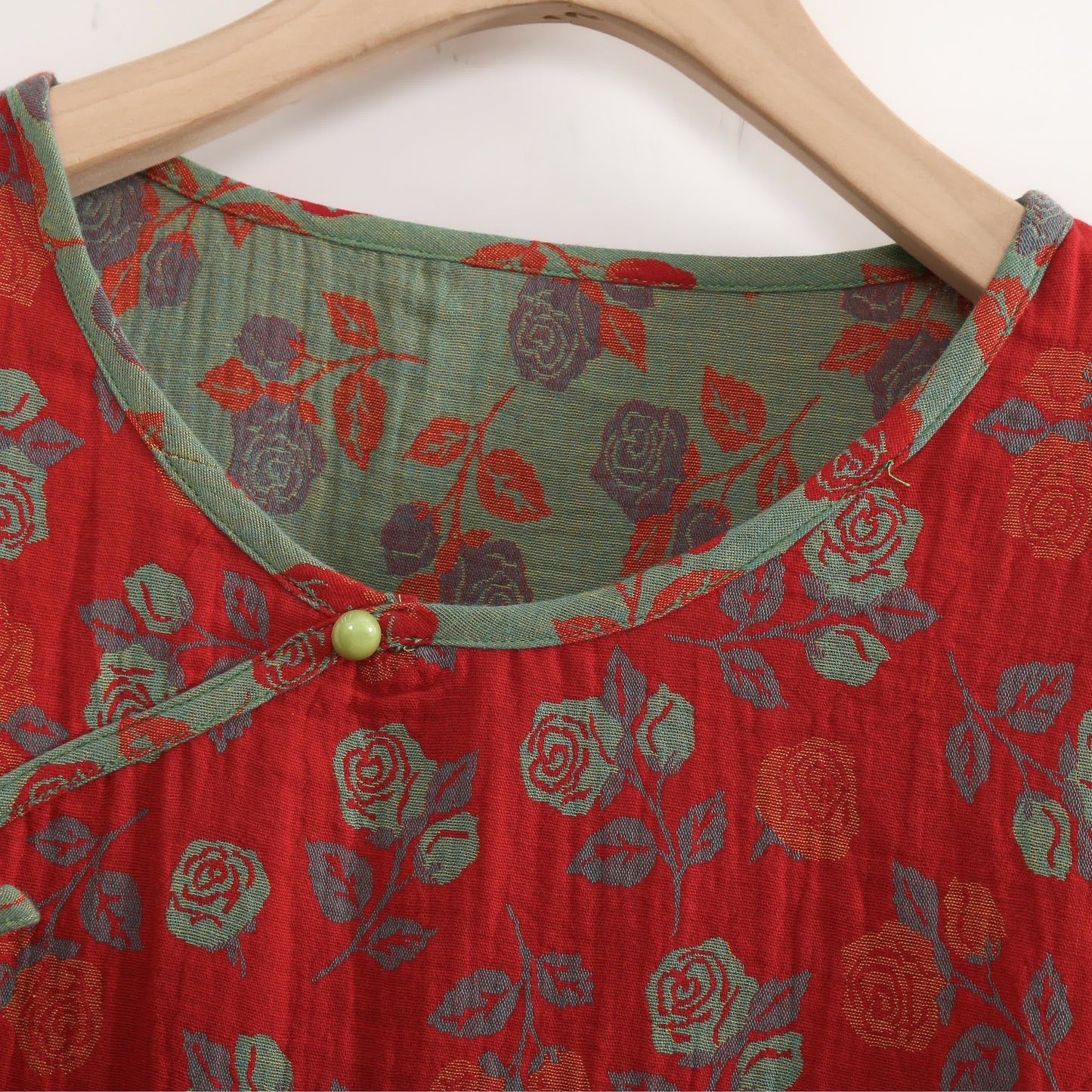 Ensemble Pyjama à Motif Floral pour Adulte avec Coupe Confortable | Idéal pour la Maison et le Sommeil