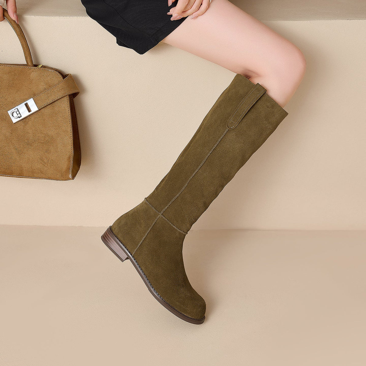 Bottes hautes à talon bas pour femmes
