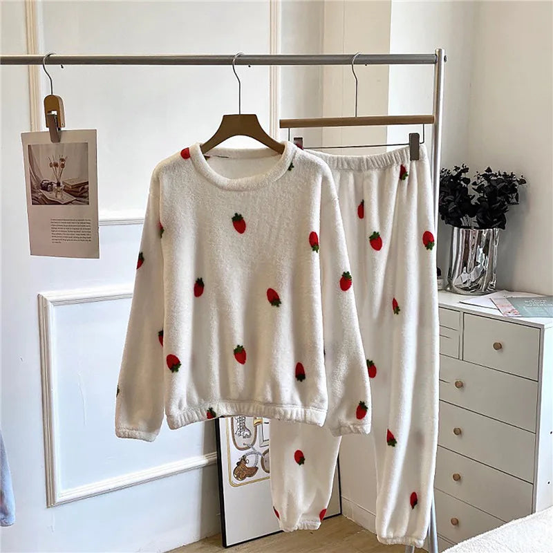 Pyjama Long à Manches Longues avec Coupe Ample pour Femmes | Idéal pour l’Hiver