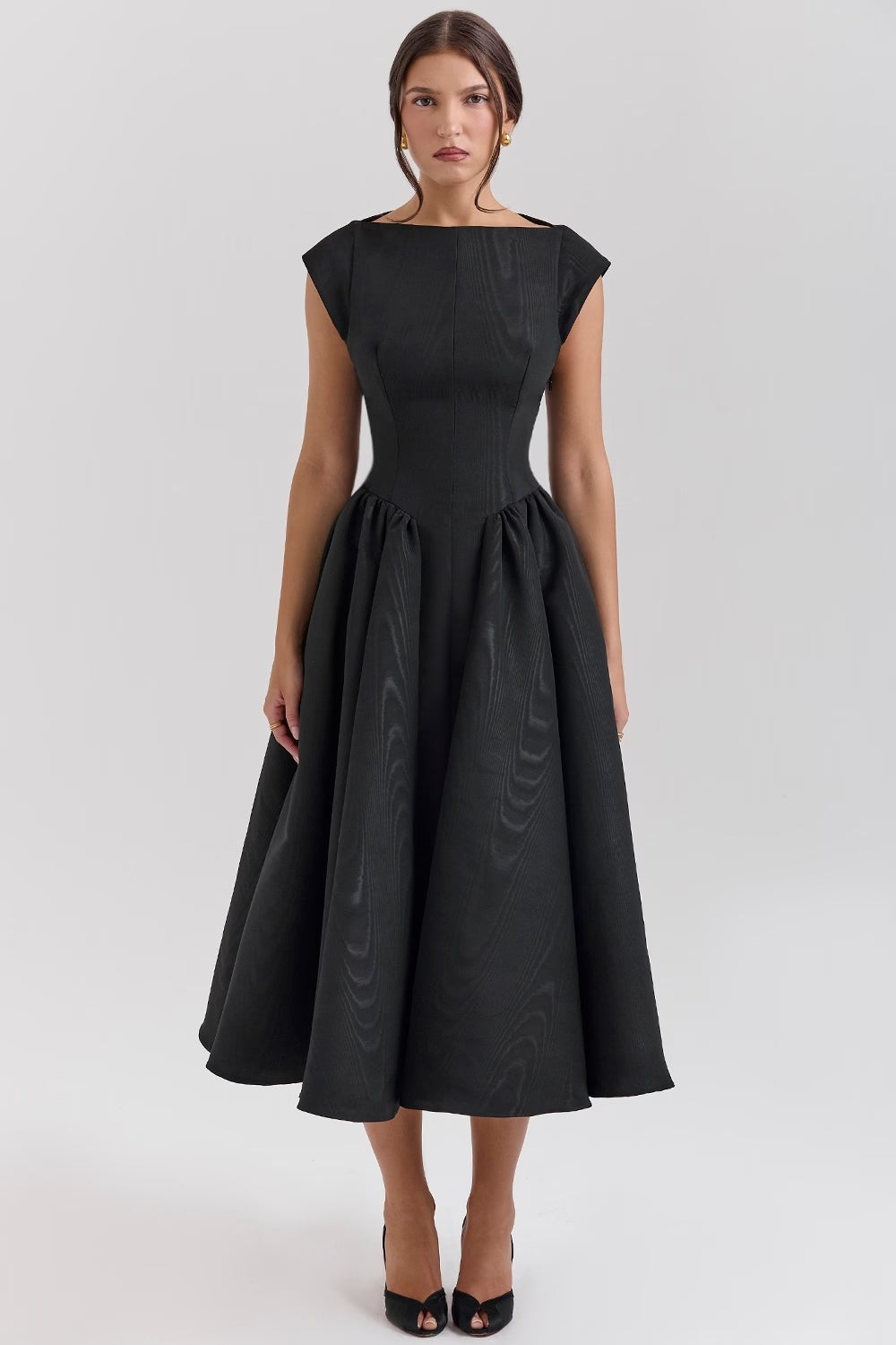 Robe Midi Avec Taille Ajustée Et Jupe Fluide Pour Femmes | Idéal Pour Événements Formels