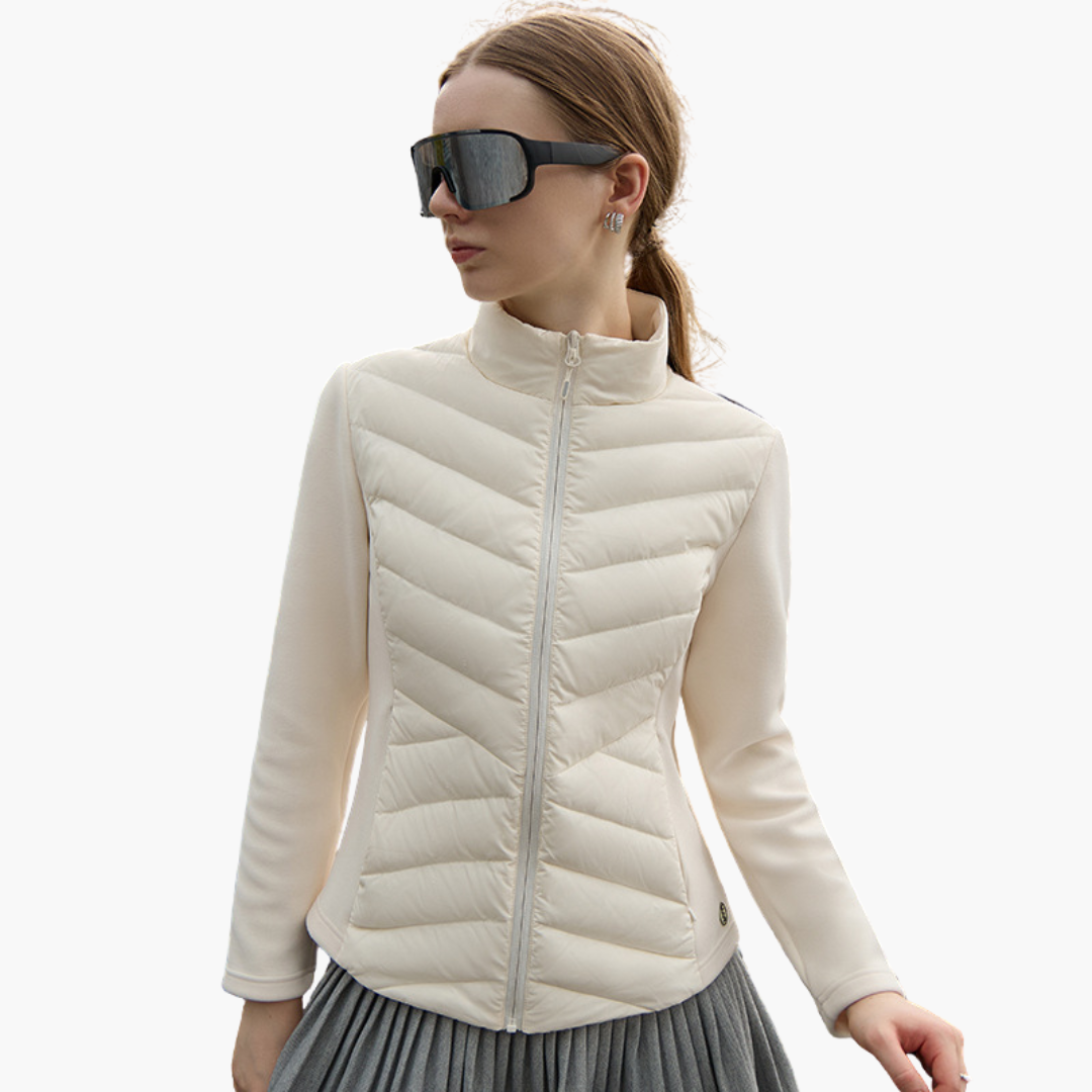 Veste Hybride à Fermeture Éclair et Panneaux pour Femme | Idéale pour les Activités Extérieures et la Mi-Saison