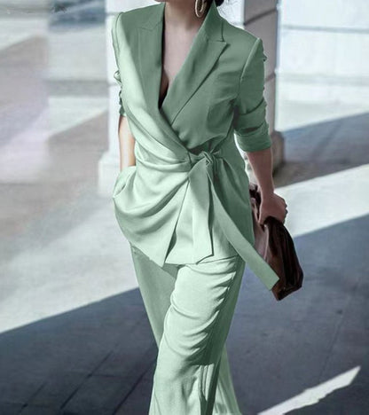 Ensemble Deux Pièces Avec Blazer Croisé Et Pantalon Droit Pour Femme | Idéal Pour Les Occasions Formelles