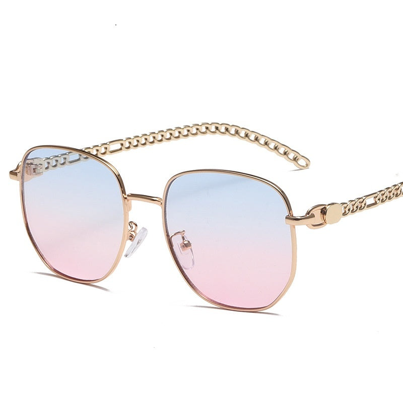 Lunettes de Soleil Avec Détail Chaîne Dorée Pour Femme | Idéales Pour Un Usage Quotidien