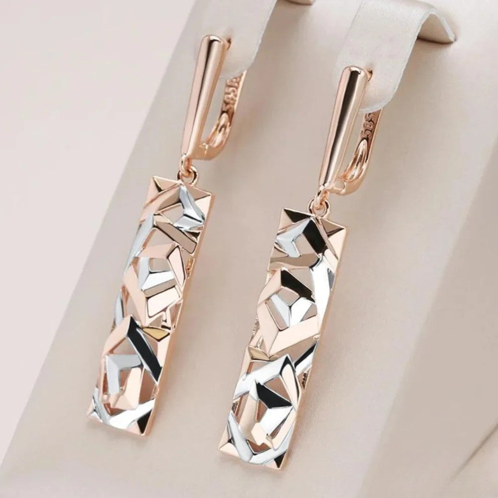 Boucles D’Oreilles Rectangulaires Avec Finition Dorée Pour Femme | Idéales Pour Un Usage Quotidien Ou Des Occasions