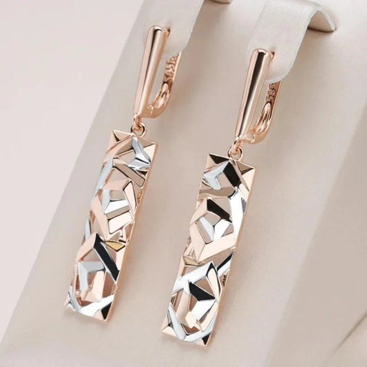 Boucles D’Oreilles Rectangulaires Avec Finition Dorée Pour Femme | Idéales Pour Un Usage Quotidien Ou Des Occasions