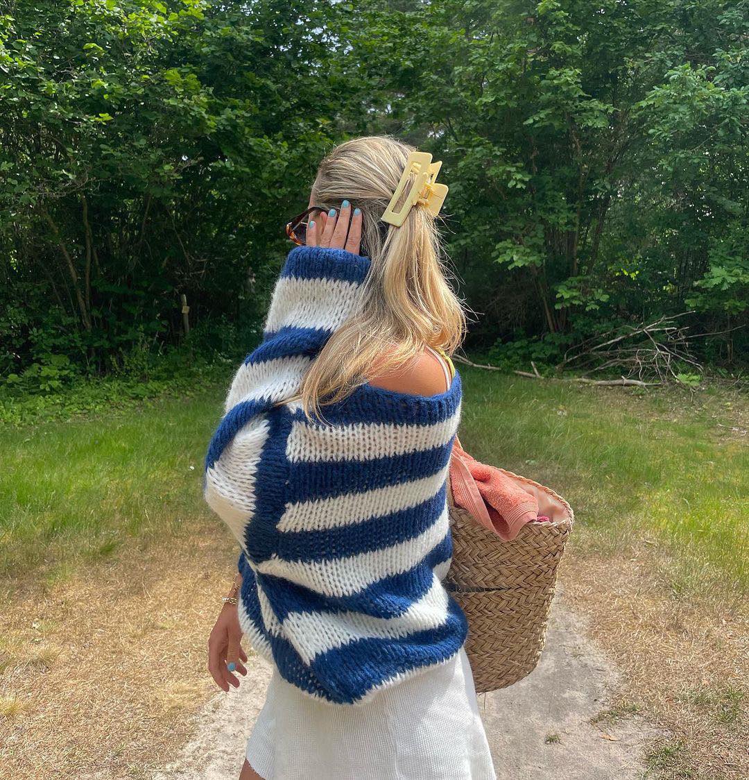 Pull À Col Rond avec Coupe Classique pour Femme | Idéal pour Les Journées Fraîches